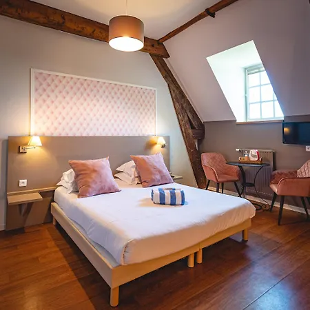 Hotel Domaine De Roiffé