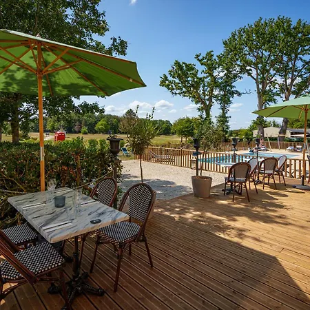 Domaine De 3* Roiffé