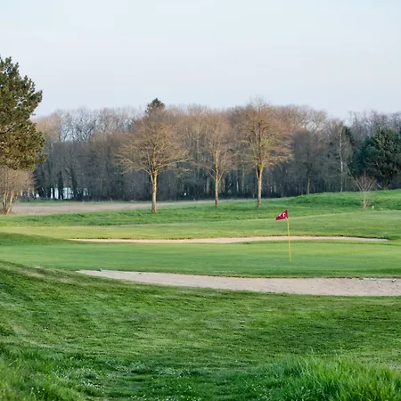 Hotel Domaine De Roiffé