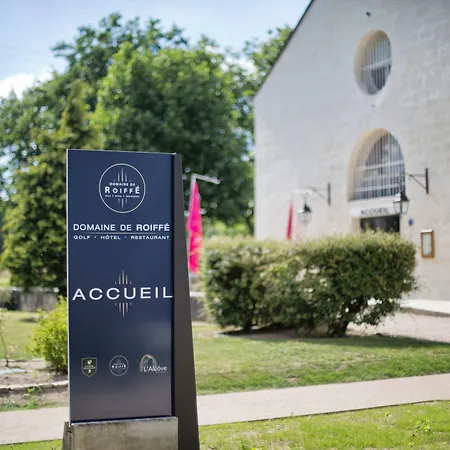 Domaine De Hotel 3*