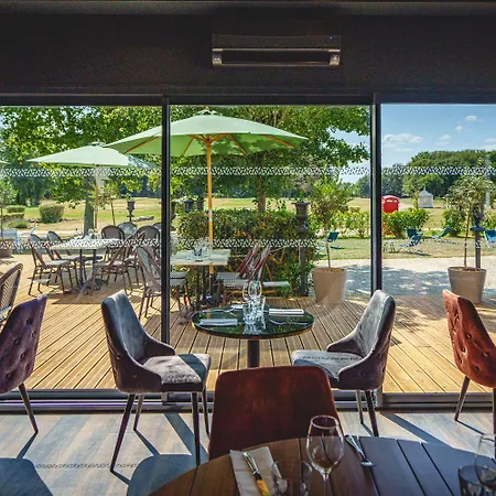 Domaine De Hotel 3*