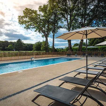 Domaine De Hotel