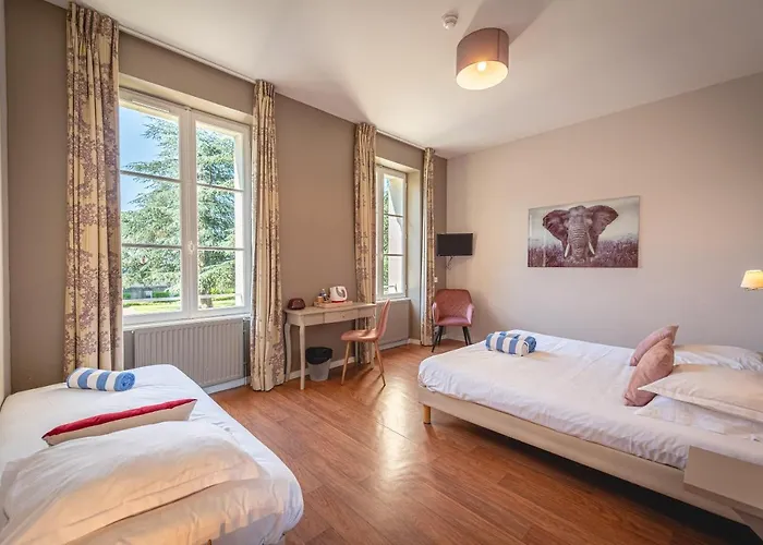 Domaine De 3* Roiffe