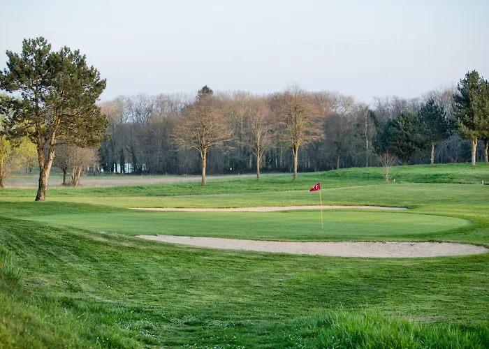 Hotel Domaine De Roiffé