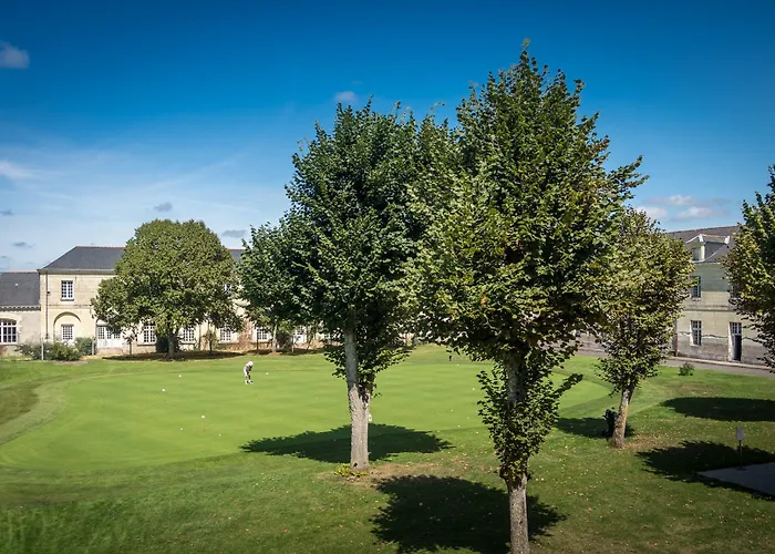 Hotel Domaine De Roiffe